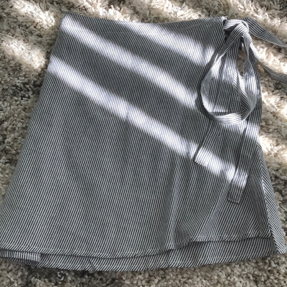 Brandy Melville Skirt